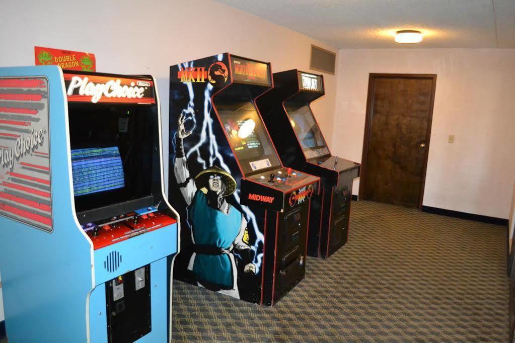 Aero Inn Kalispell Bagian luar foto